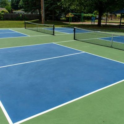 Хорошая цена Портативная машинка циновки суда Pickleball поверхностная Pickelball линия крася обслуживание циновки крена 60 x 30ft свободная онлайн